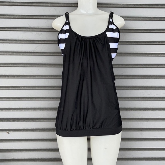 Black/White Swim Top Size XXL - Picture 1 of 6